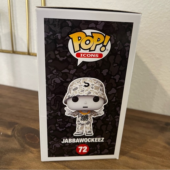 Funko! JABBAWOCKEEZ #72 7BAP LE40 Exclusive 3 STACKS WHITE CAMO Autographed JSA - Picture 6 of 8